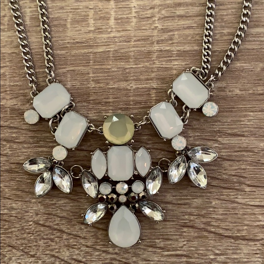 Statement Necklace 7$